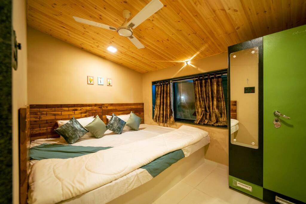Spicy Mango Lakeside Abode - Luxurious Villa In Pawana Lonavala Luaran gambar