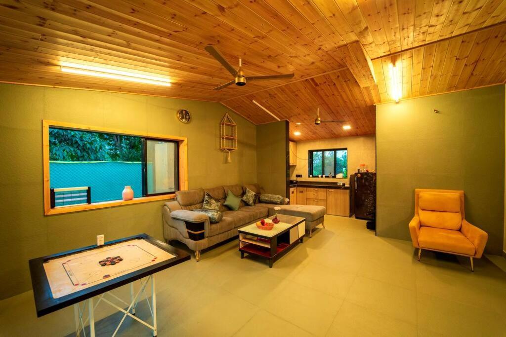 Spicy Mango Lakeside Abode - Luxurious Villa In Pawana Lonavala Luaran gambar