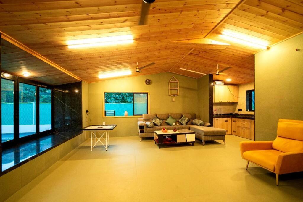 Spicy Mango Lakeside Abode - Luxurious Villa In Pawana Lonavala Luaran gambar