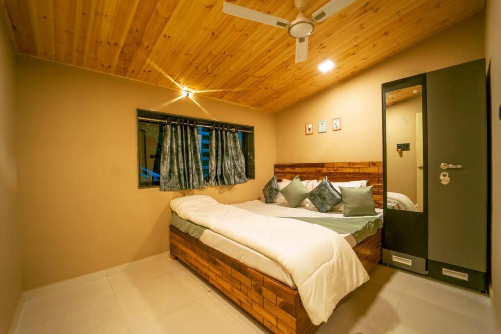 Spicy Mango Lakeside Abode - Luxurious Villa In Pawana Lonavala Luaran gambar