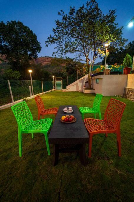 Spicy Mango Lakeside Abode - Luxurious Villa In Pawana Lonavala Luaran gambar