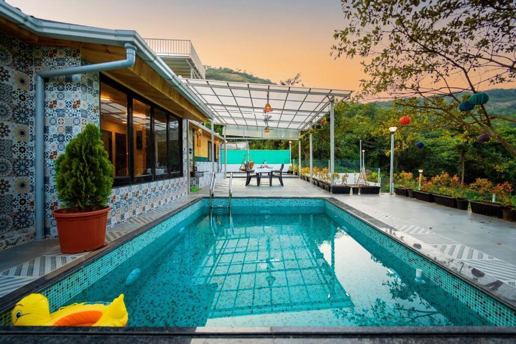 Spicy Mango Lakeside Abode - Luxurious Villa In Pawana Lonavala Luaran gambar